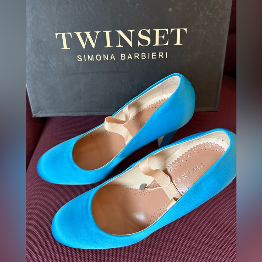 Twin-Set Vibrant Blue Heels